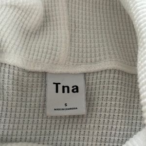 White waffle top by TNA